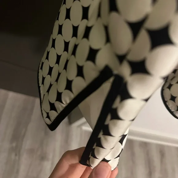 100% silk Talbots polka dot dress - Picture 5 of 9